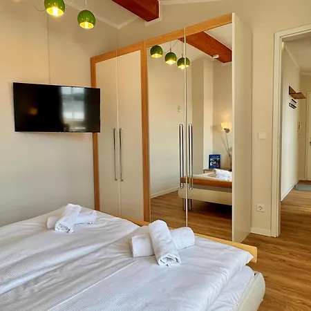 380, Seepark Apartmán *