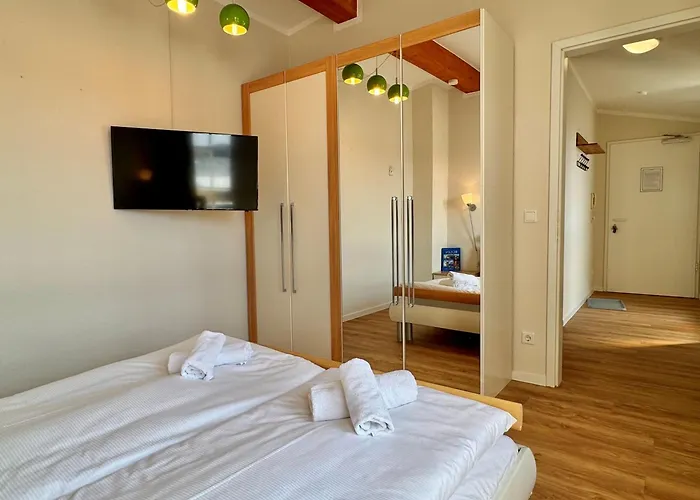 380, Seepark * Sellin (Rugen)